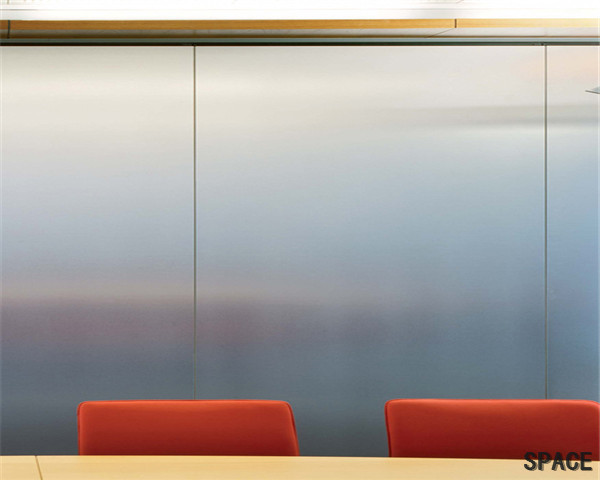 兴庆挂板隔断墙，金属挂板隔断